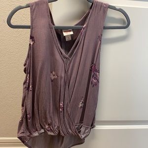 Mossimo purple flower blouse